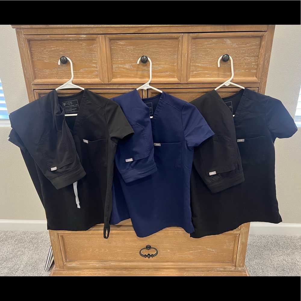 Figs Scrubs Bundle